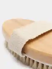 Антицеллюлитная щетка для сухого массажа