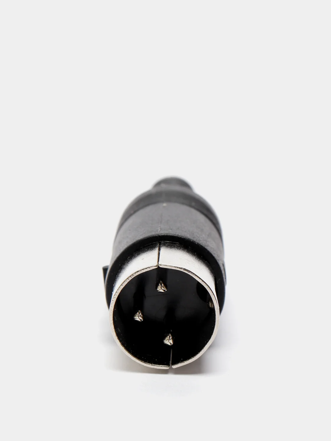 Штекер DIN 3p 7-0251