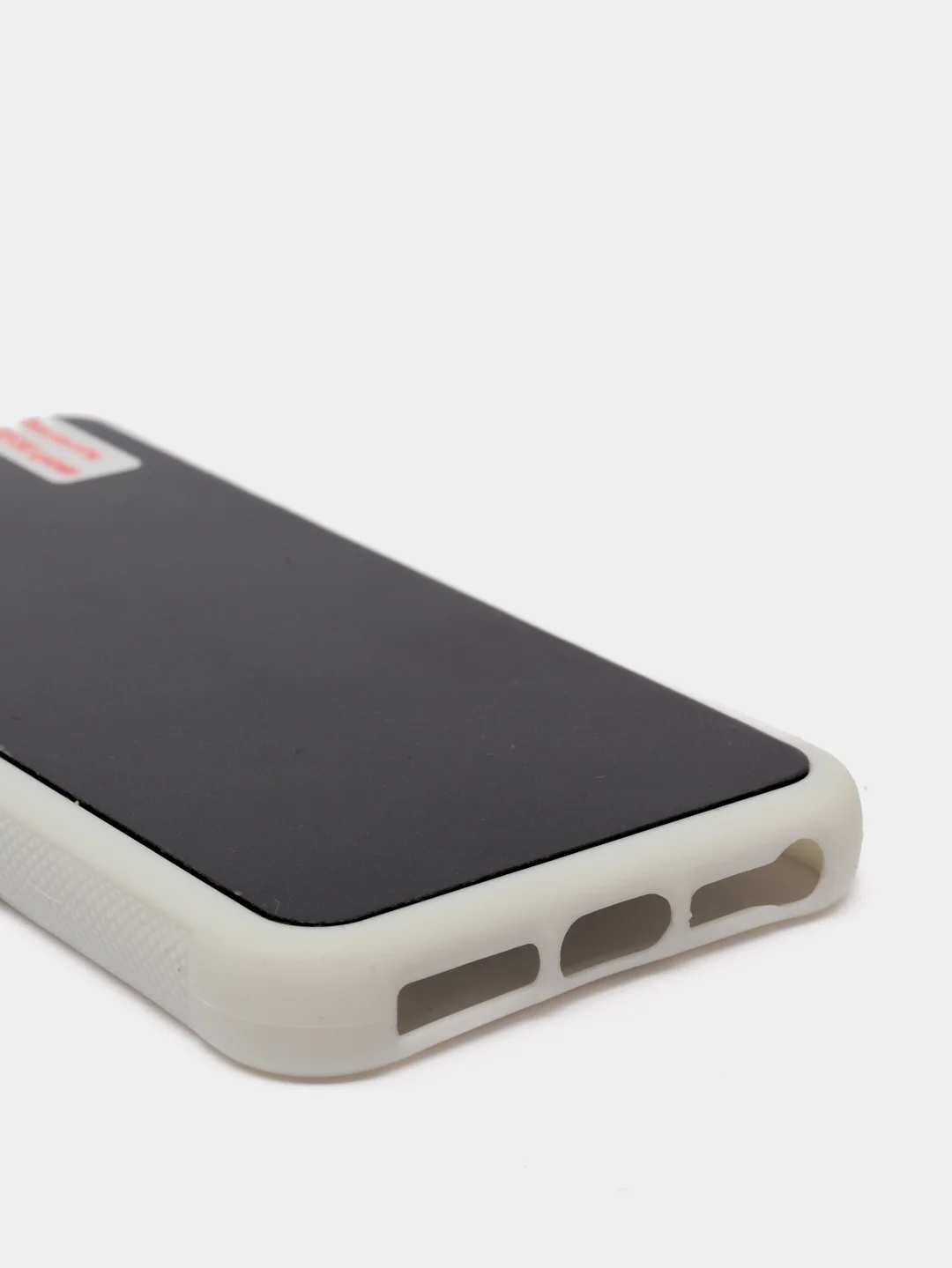 Белый антигравитационный чехол для iPhone