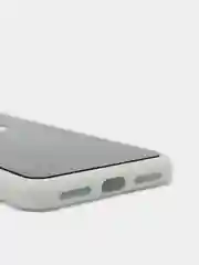 Белый антигравитационный чехол для iPhone
