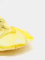 Лимонный розы из ткани