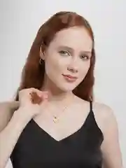 Ледяной цепочка с подвеской в виде сердца с буквой имени, украшение на шею с именным кулоном