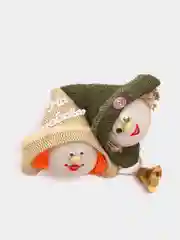 Магнит "Влюбленные неразлучники"
