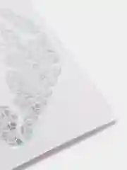 Серебряный наклейка светоотражающая на авто "Губы с черепом"