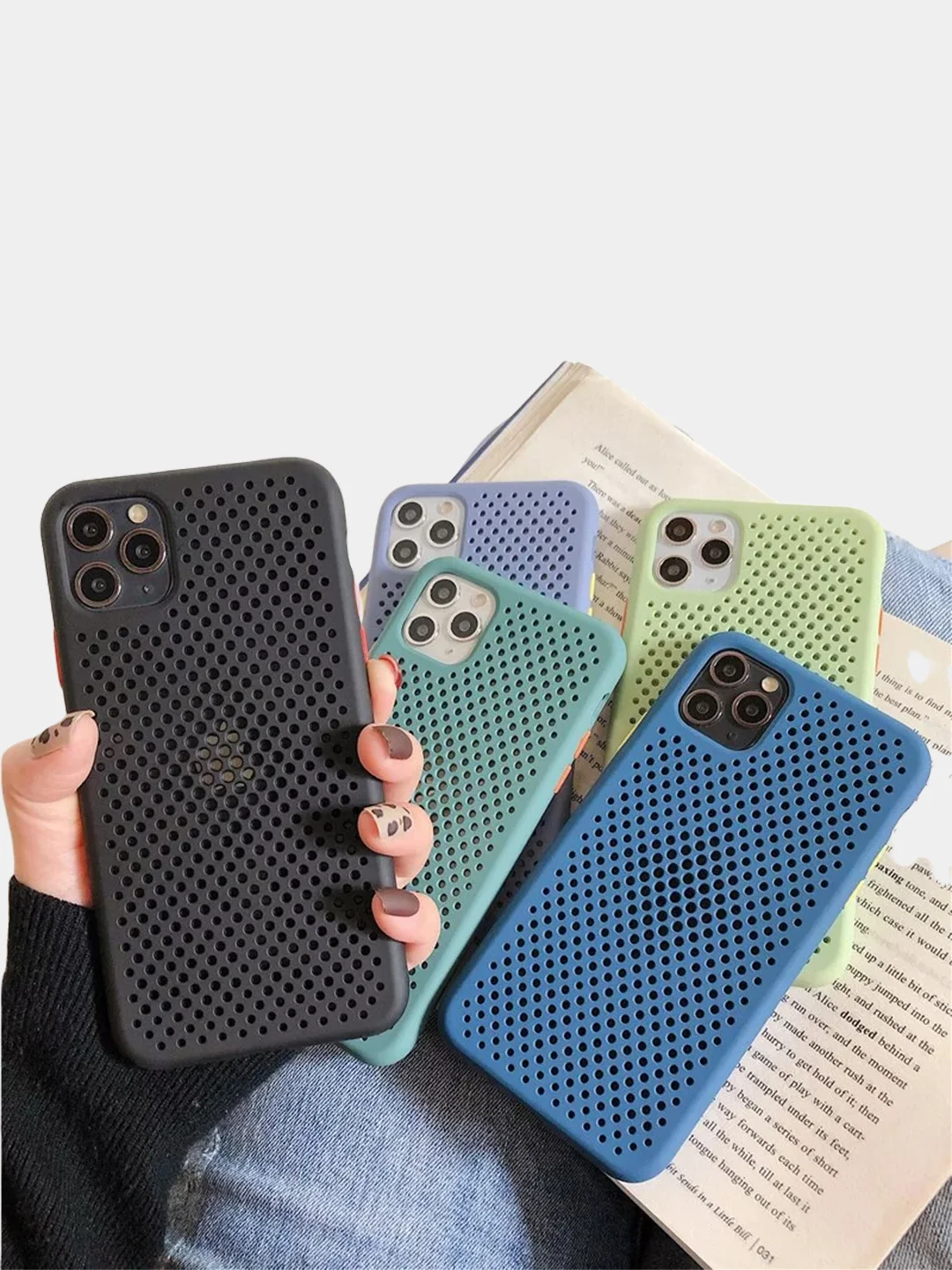 Голубой чехол на iPhone / Айфон / XS, XR, XSMAX, 11 PRO, 11, Pro Max, 12 Pro, 12 Pro Max