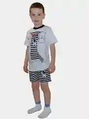 Белый костюм на мальчика: шорты и футболка