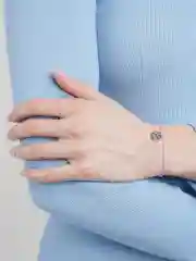 Браслет на нити для мамы
