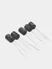 10 штук 100мкф 25В Конденсатор электролитический 100UF 25V 105C 6х7мм
