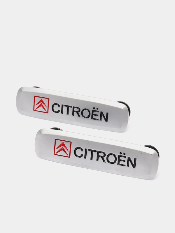 Комплект шильдиков металлических с эмблемой "CITROEN" и 4 винтовыми креплениями (Пара)
