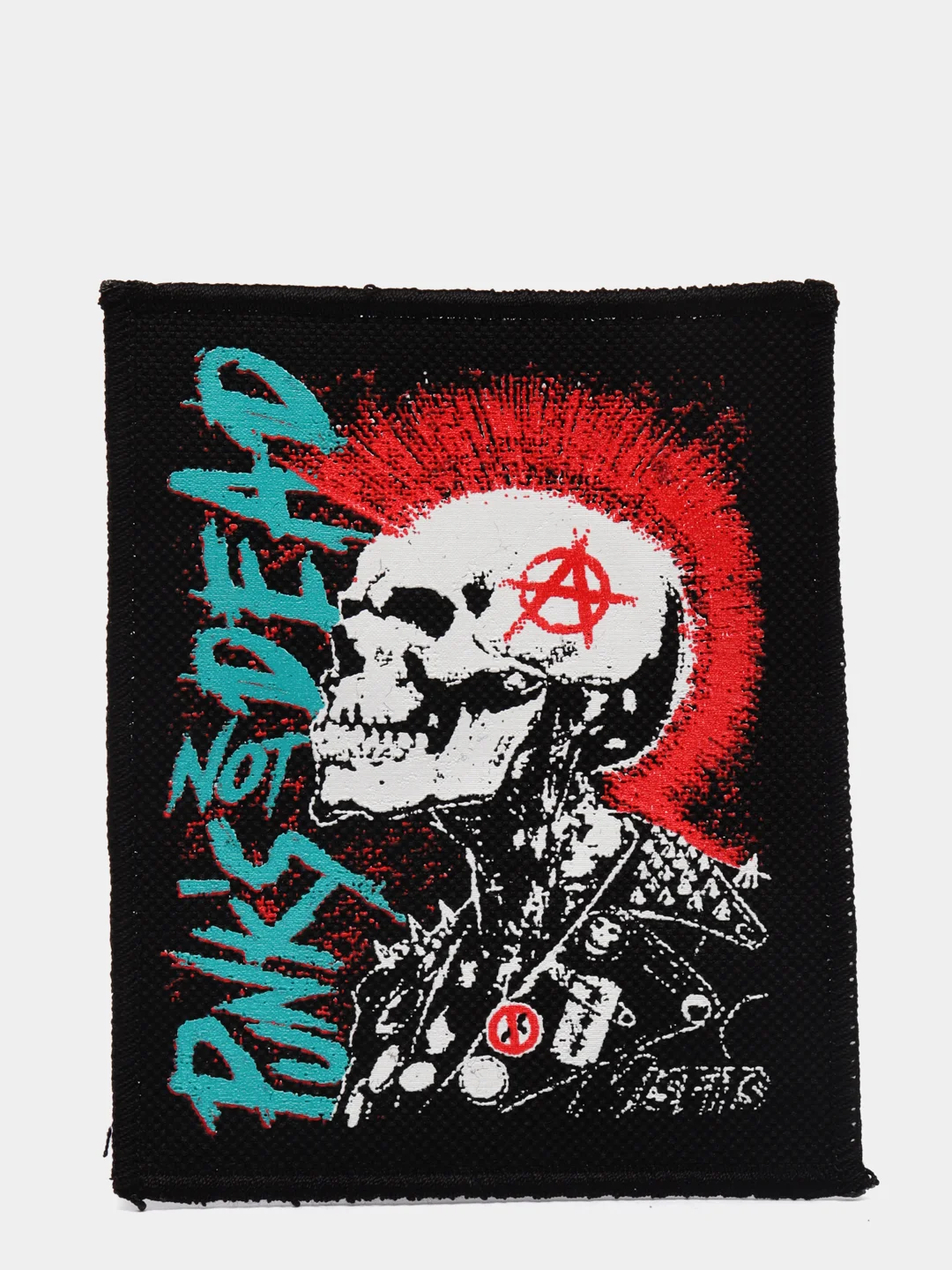 Нашивка с принтом "Punks not dead"