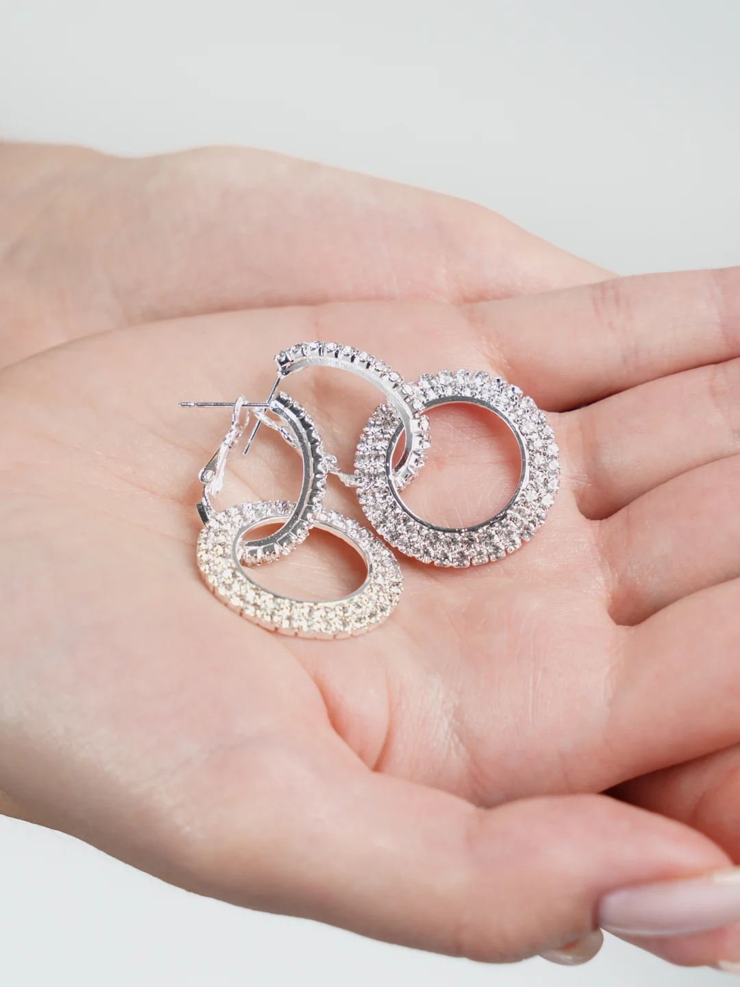 Серебряный серьги висячие, с камнями, 3 цвета