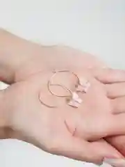 Конфетный круглые серьги-бабочки