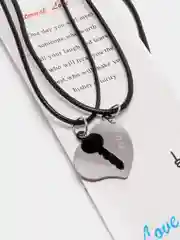 Белый парные кулоны для влюблённых