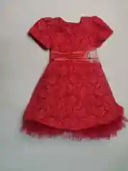 Платье кораллового цвета