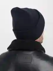 Черный шапка лопата Urban Style, унисекс