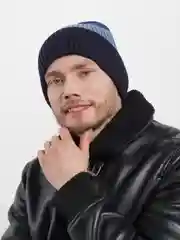 Синий шапка лопатка для мальчиков с отворотом вязаная