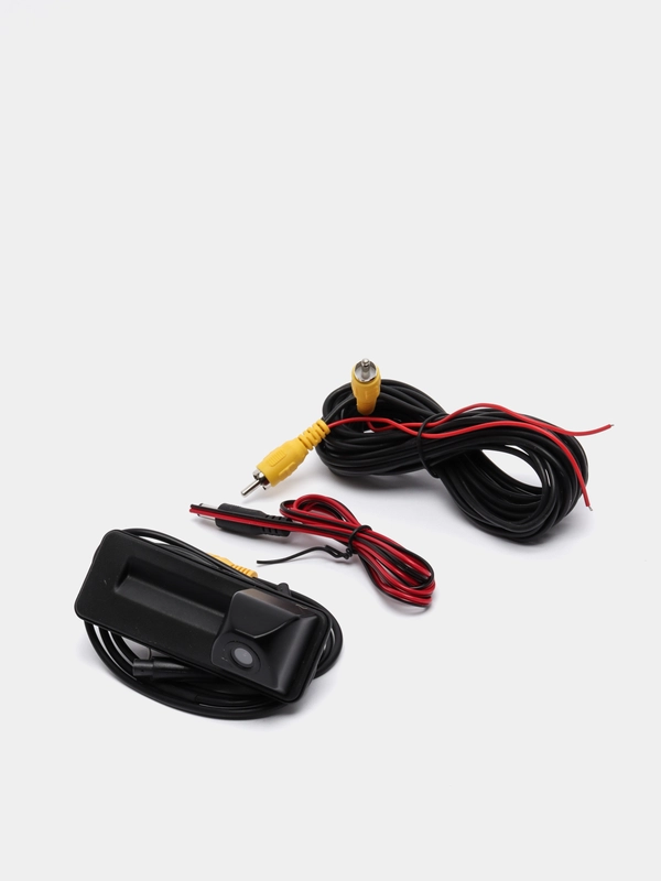 Камера заднего вида на VW Polo(09-15)/Skoda Rapid(12-17)/Yeti (09-13)/Fabia(08-15) №LS8012