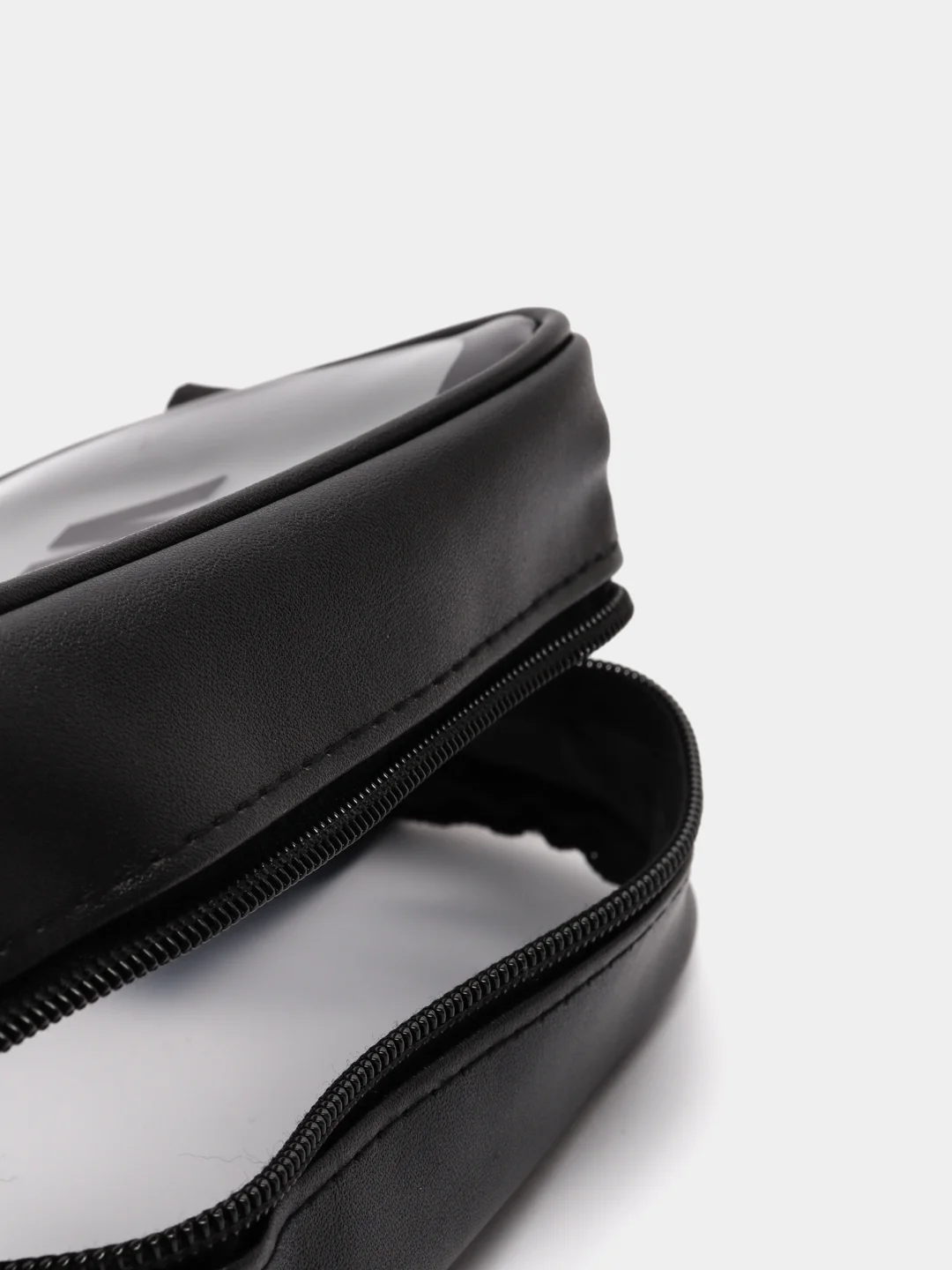 Черный сумка-косметичка Washbag водонепроницаемая