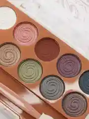 Белый тени для век Eyeshadow