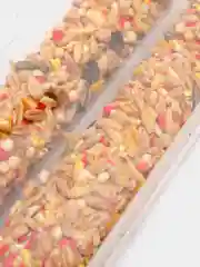 Лакомство для хомяков, крыс, мышей и песчанок Little One "Sticks", с ягодами, 2 х 60 г