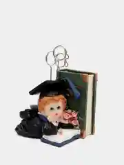 Зажим "Школьник с книгой"