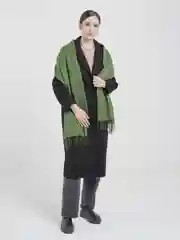 Зеленый палантин однотонный Magic