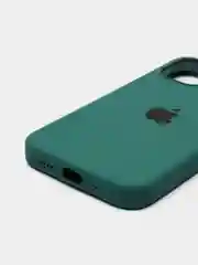 Зеленый чехол на iPhone 12, с бархатистым покрытием внутри