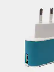 Голубой сетевое зарядное устройство SMARTBUY SBP-8010