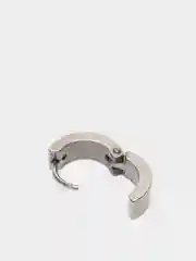Серьга из медицинской стали