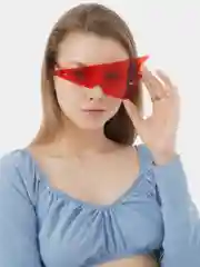 Красный очки в форме молни
