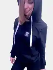 Черный худи женское с капюшоном, однотонное