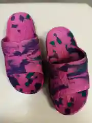 Розовый тапочки пляжные