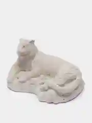 Красный гипсовые фигурки