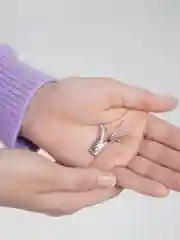 Зелёный хаки брошь на одежду "Fashion Jewerly" / значек на одежду