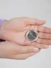 Значок закатной Виолончель