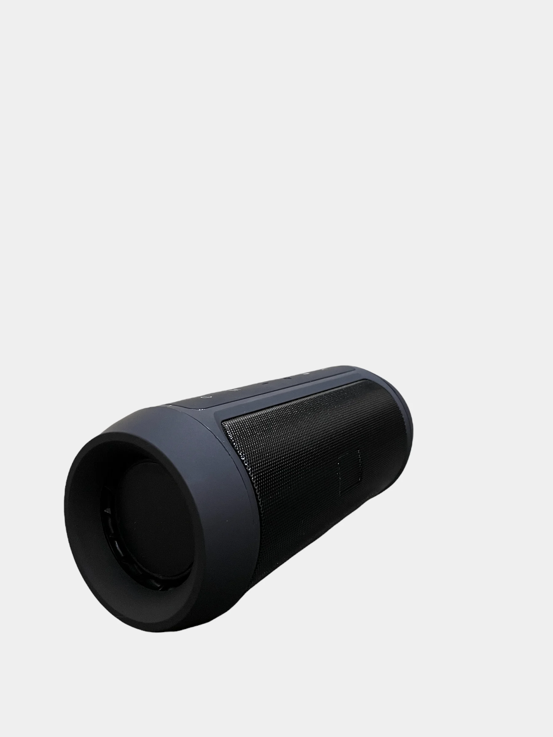 Черный беспроводная колонка charge 2 plus с поддержкой Bluetooth и защитой от брызг