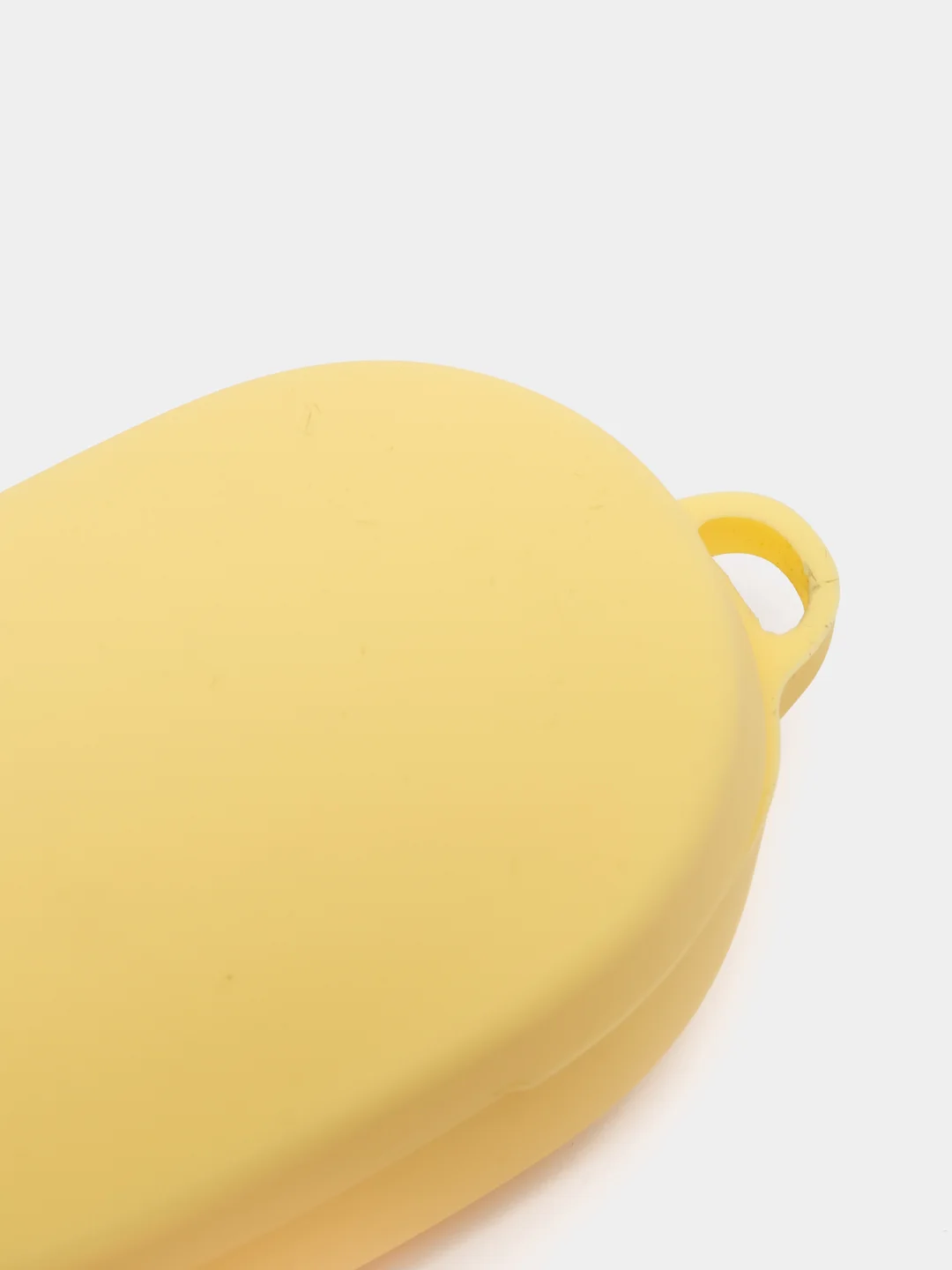 Желтый чехол с карабином для Xiaomi Redmi Airdots / Airdots S / Airdots 2 аирдотс наушников