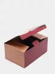 Багровый коробка сборная "Любовь" к 14 февраля