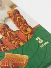 Лакомство для грызунов с мёдом, уп. 3 шт, 80г Triol Зерновая палочка