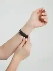 Черный женские часы с матовым ремешком