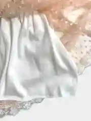 Молочный платье малыша