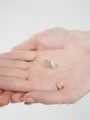 Карамельный серьга кафф