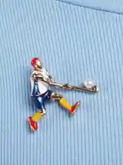 Конфетный брошь на одежду "Fashion Jewerly" / значек на одежду
