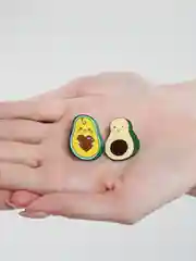 Лесной зеленый брошь двух видов