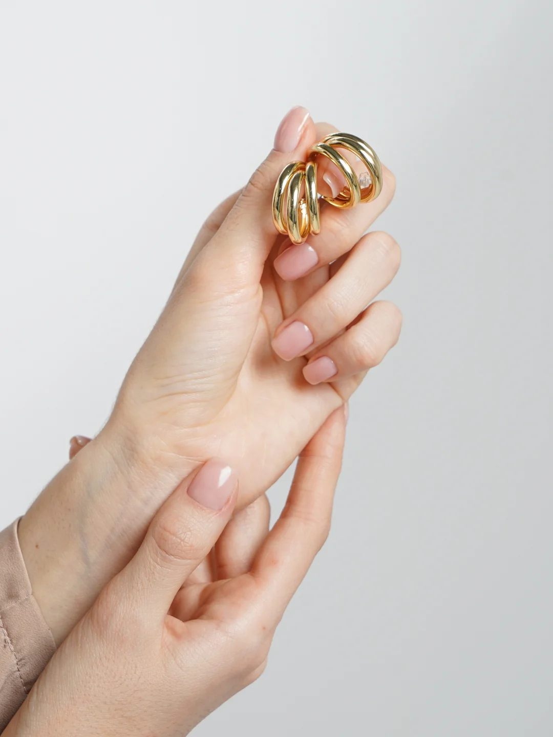 Серьги кольца, сережки сплетение из трех штук Roksan