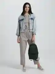 Оливковый рюкзак женский