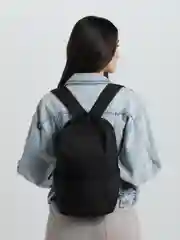 Черный рюкзак женский