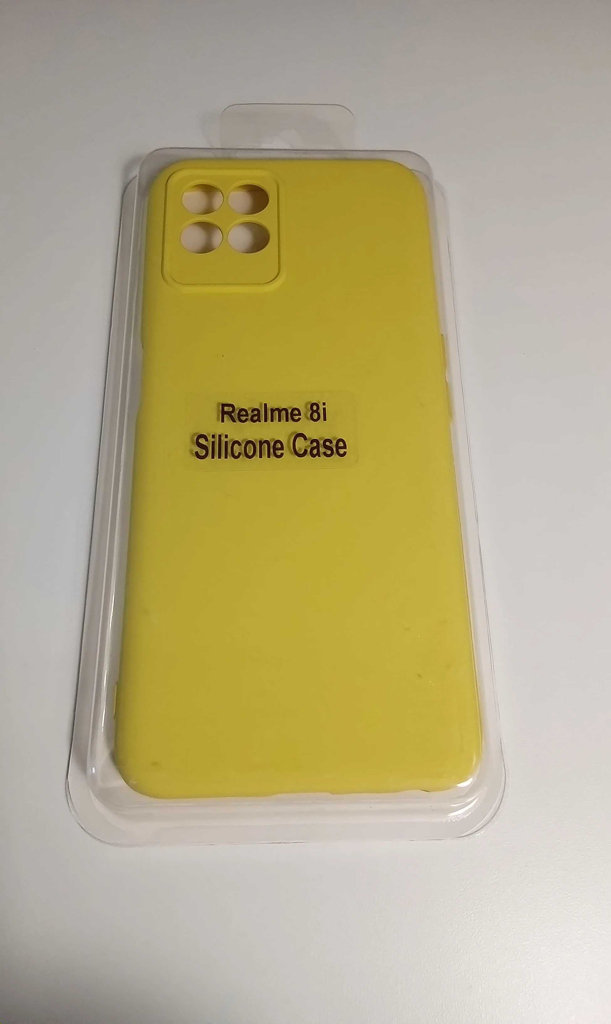 Желтый чехол с защитой камеры и бархатом внутри Realme 8i