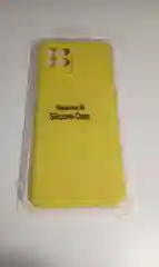 Желтый чехол с защитой камеры и бархатом внутри Realme 8i