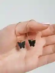 Черный круглые серьги-бабочки